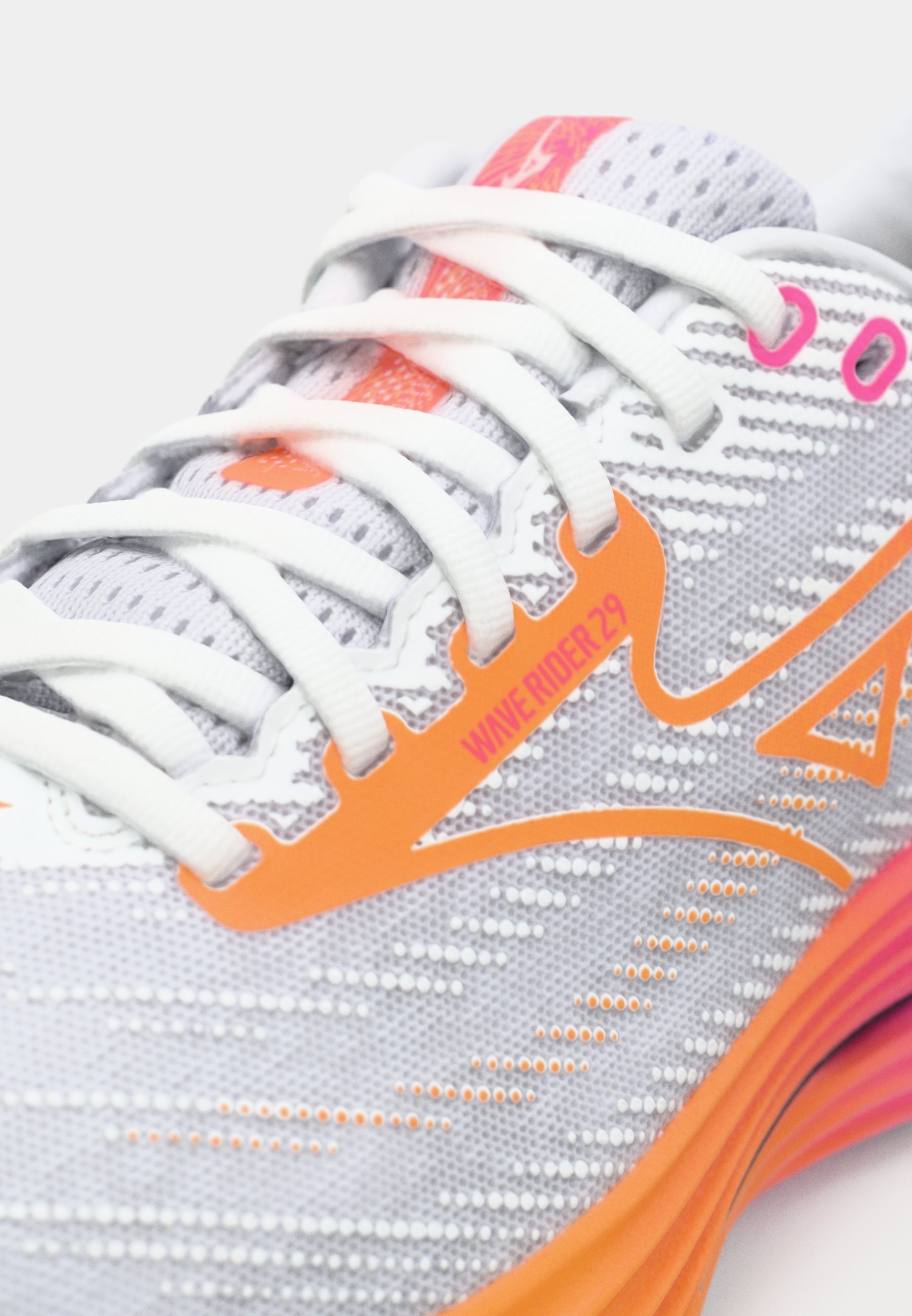 Mizuno WAVE RIDER 29 HANABI UNISEX - Hardloopschoenen voor op de weg - wit/tintig oranje/roze tetra