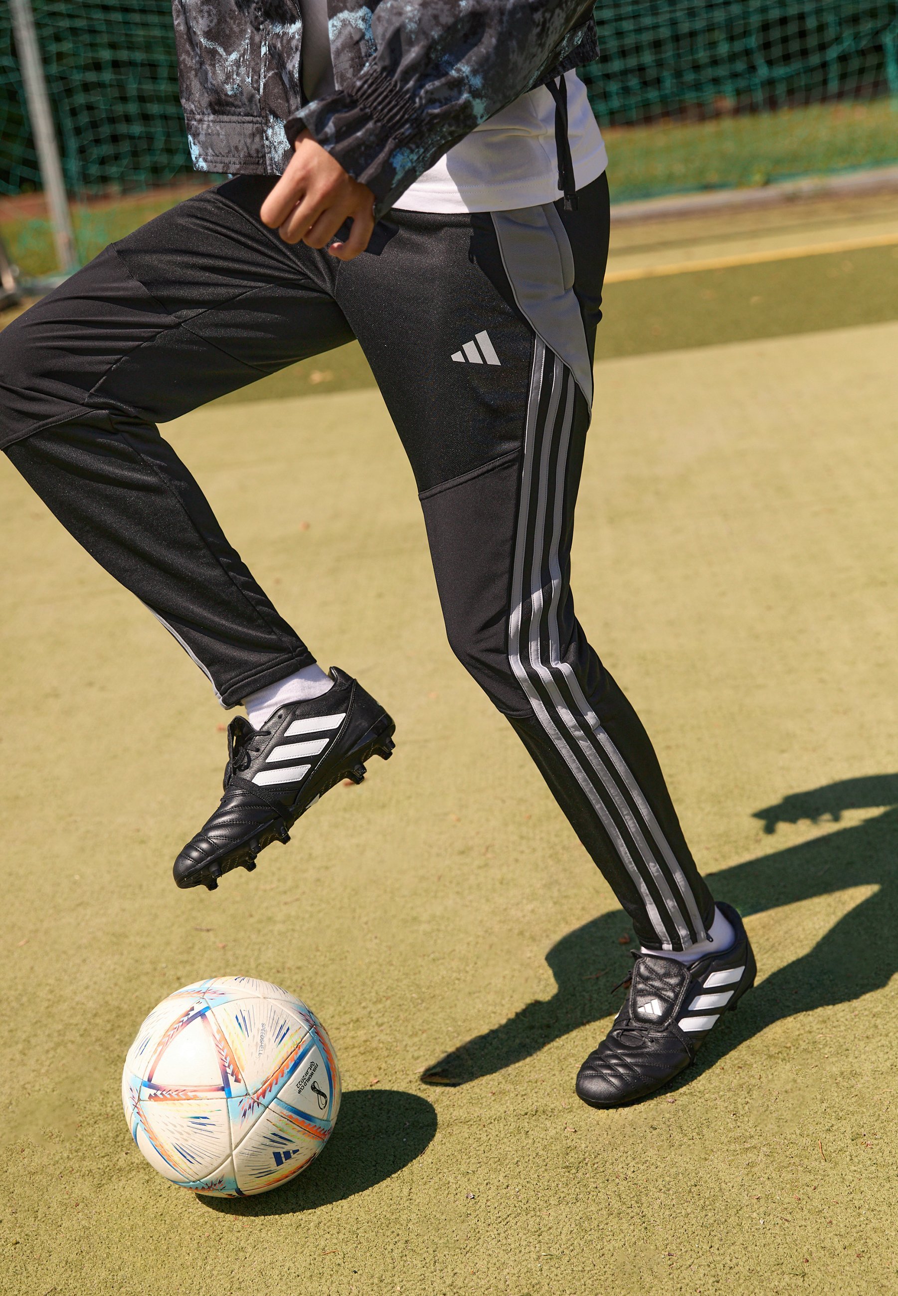 adidas Performance TIRO 24 WINTERIZED PANTS - Tracksuit bottoms - black/light onix