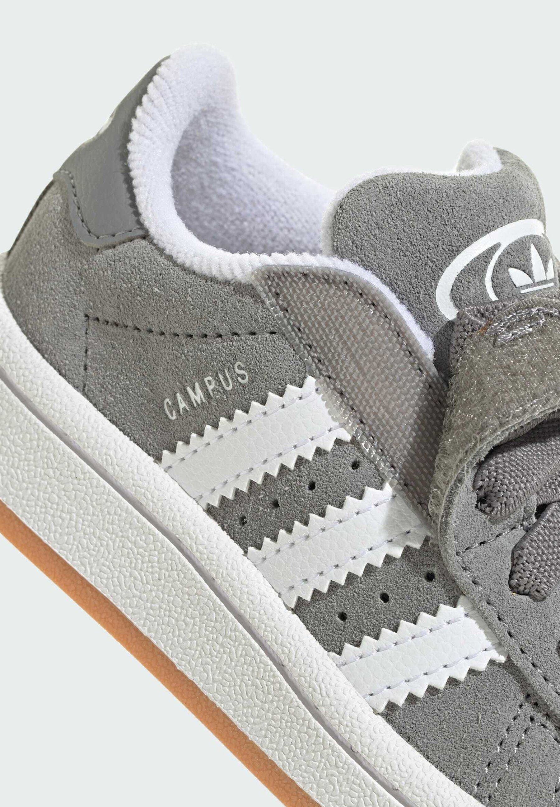 adidas Originals CAMPUS - Beebikingad - hallid kolme pilve valged igemega