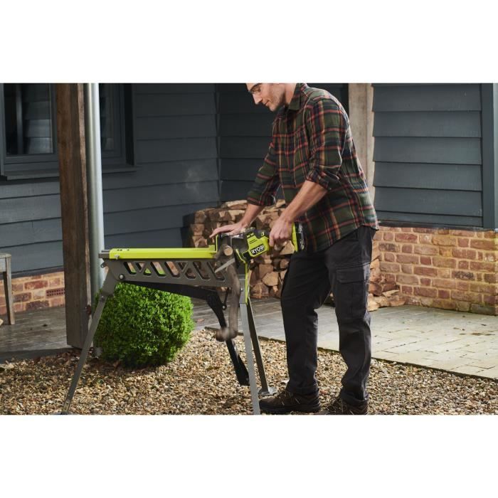 Scie sabre 1 main - RYOBI - Brushless - 18V - Compacte - 0-3 000 cp/min - Course de lame 16 mm - Capacité bois 90 mm