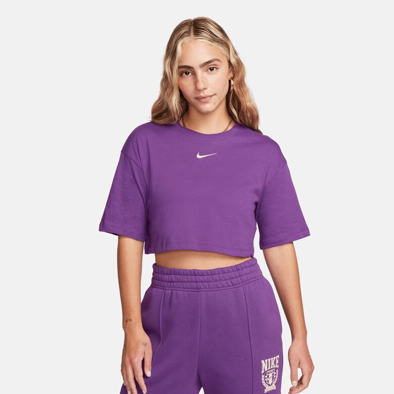 Sportswear Trend Crop Tee