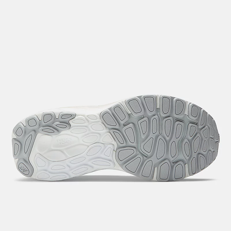 Fresh Foam X 860v13 feminino – Branco com detalhes em alumínio claro e dourado metálico claro