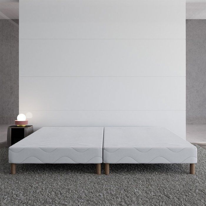 Sommier FIRST 160x200 (2x80x200) – 24 lattes pin massif – Pieds offerts – H30 cm – Anti-acariens SANITIZED – Made in France