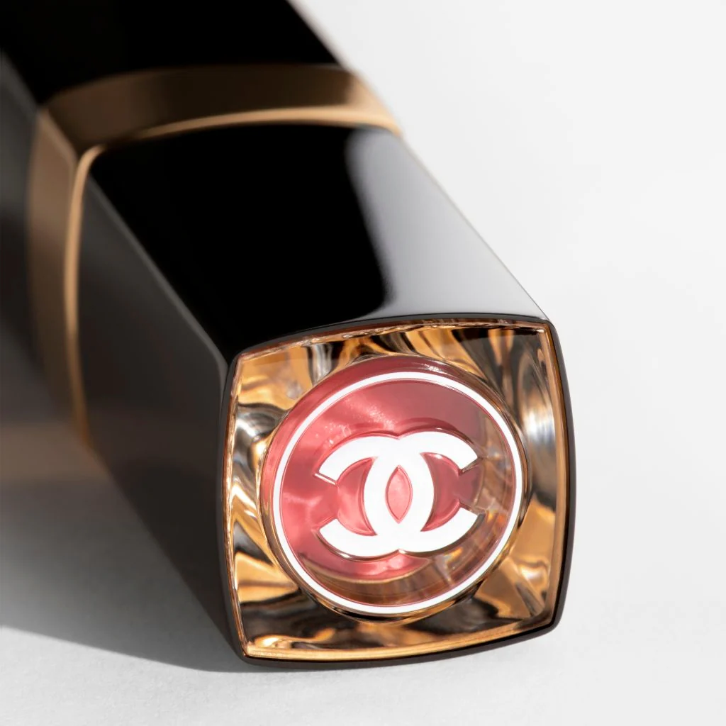 ROUGE COCO FLASH - COLORE, BRILLANTEZZA E INTENSITÀ IN UN FLASH