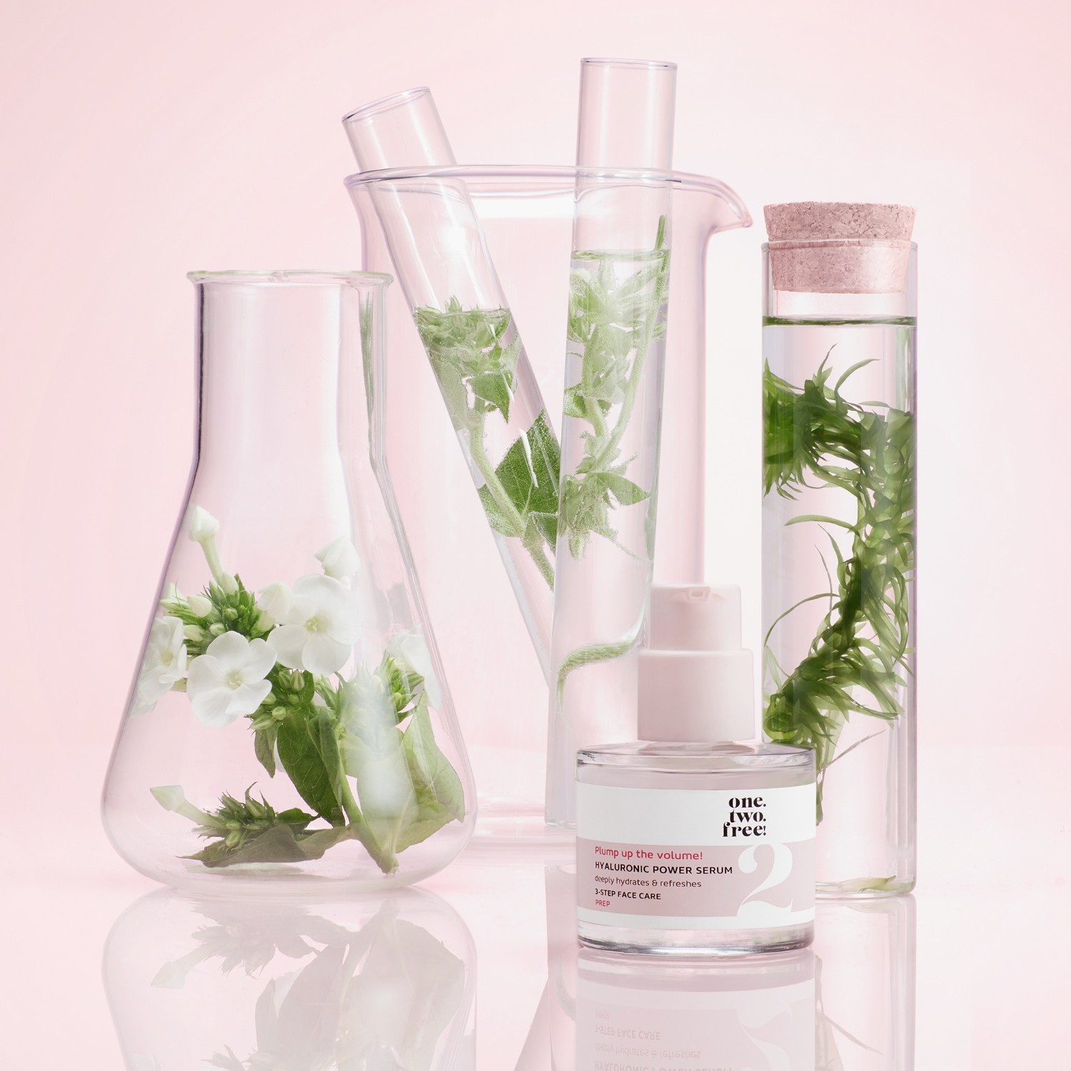 one.two.free! Hyaluronic Power Serum