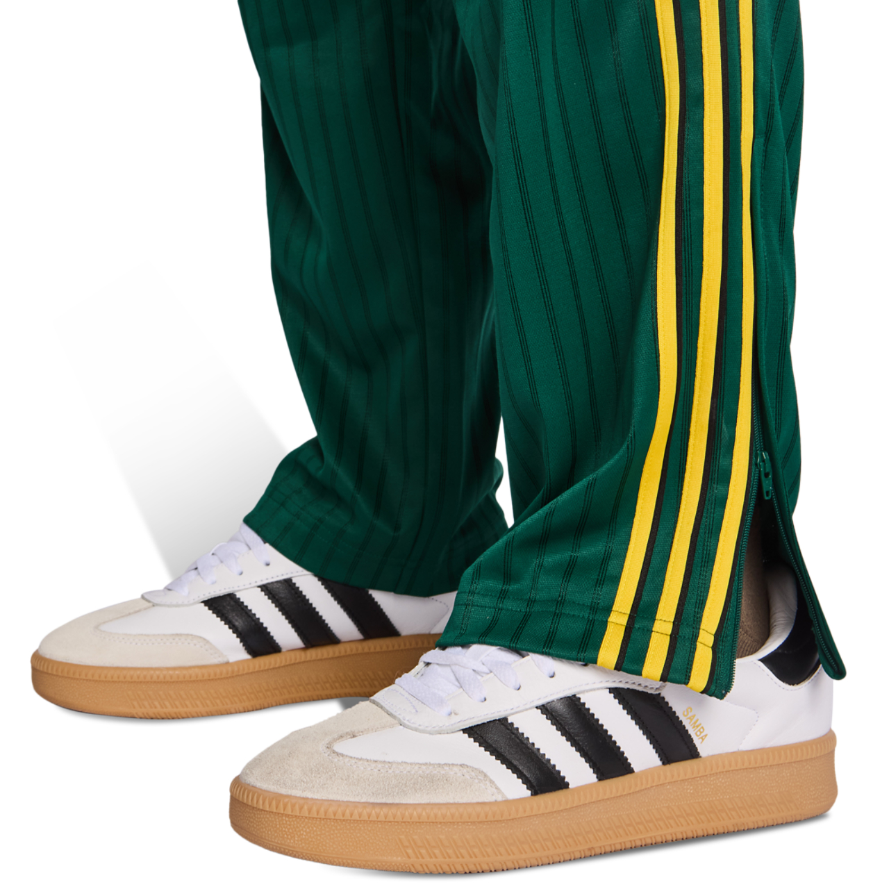 adidas Firebird Loose Pinstripes -shortsit
