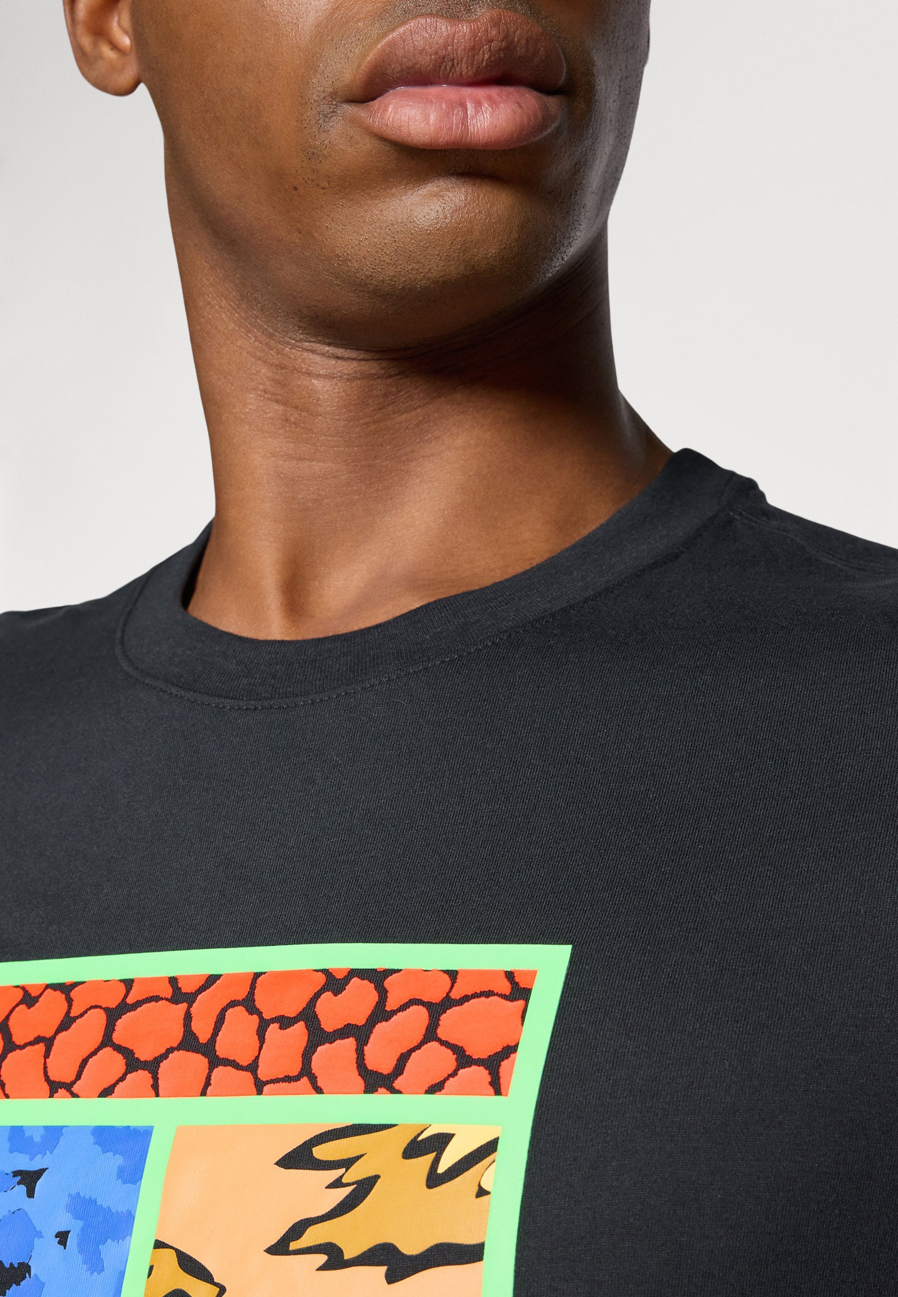 Nike Performance NIKECOURT TEE COURT - Sport T-shirt - zwart