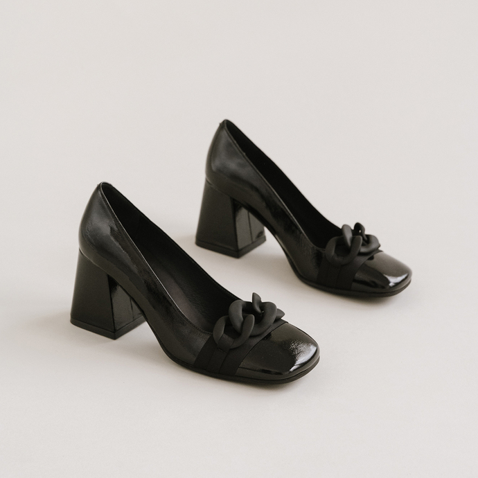 Escarpins à nœuds  en vernis plissé noir