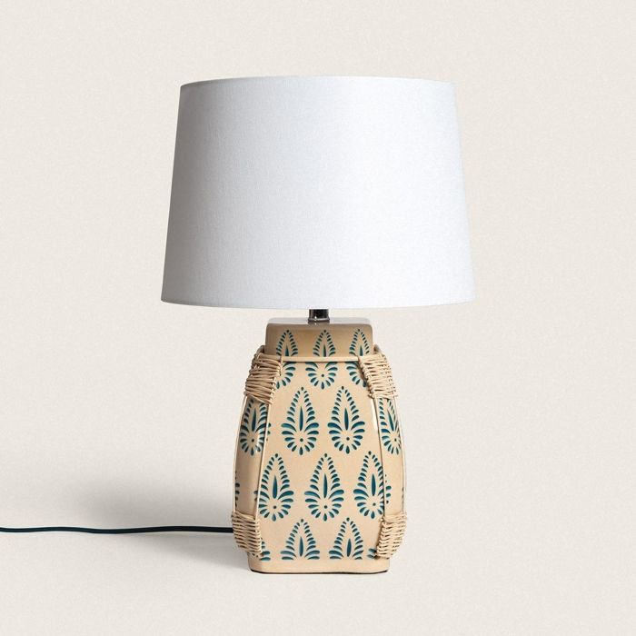 Lampada da tavolo Ariché in ceramica bianca