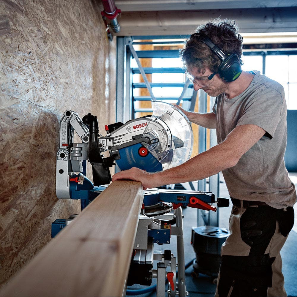 BOSCH 18V BITURBO Akku-Kapp- und Gehrungssäge 305 mm, Gleit-Kapp- und Gehrungssägen-Skin - GCM 18V-305 GCD
