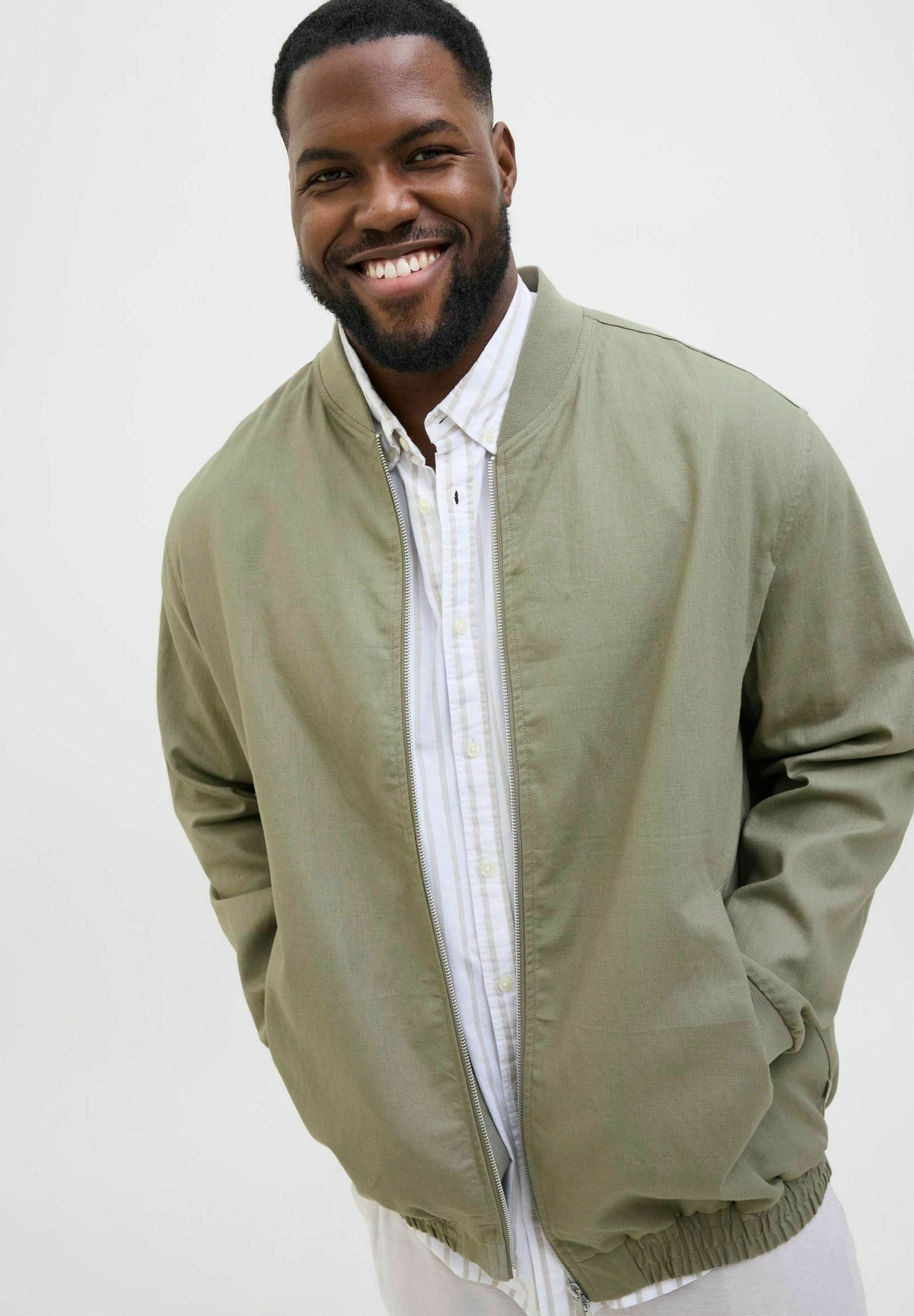 Jack & Jones PLUS SIZE - Bomber Jacket - vetiver