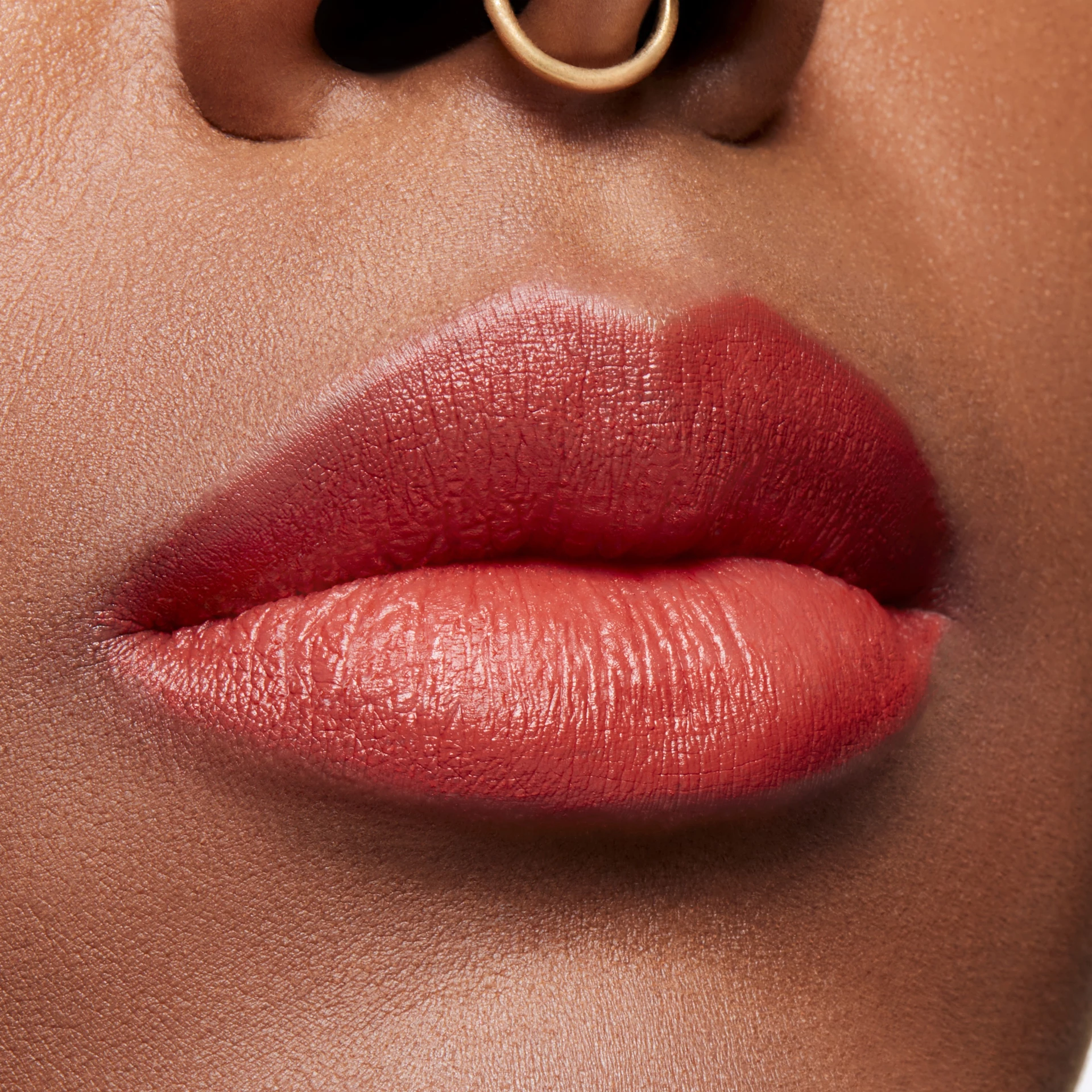 Powder Kiss Velvet Blur Slim Stick Sweet Cinnamon - MAC