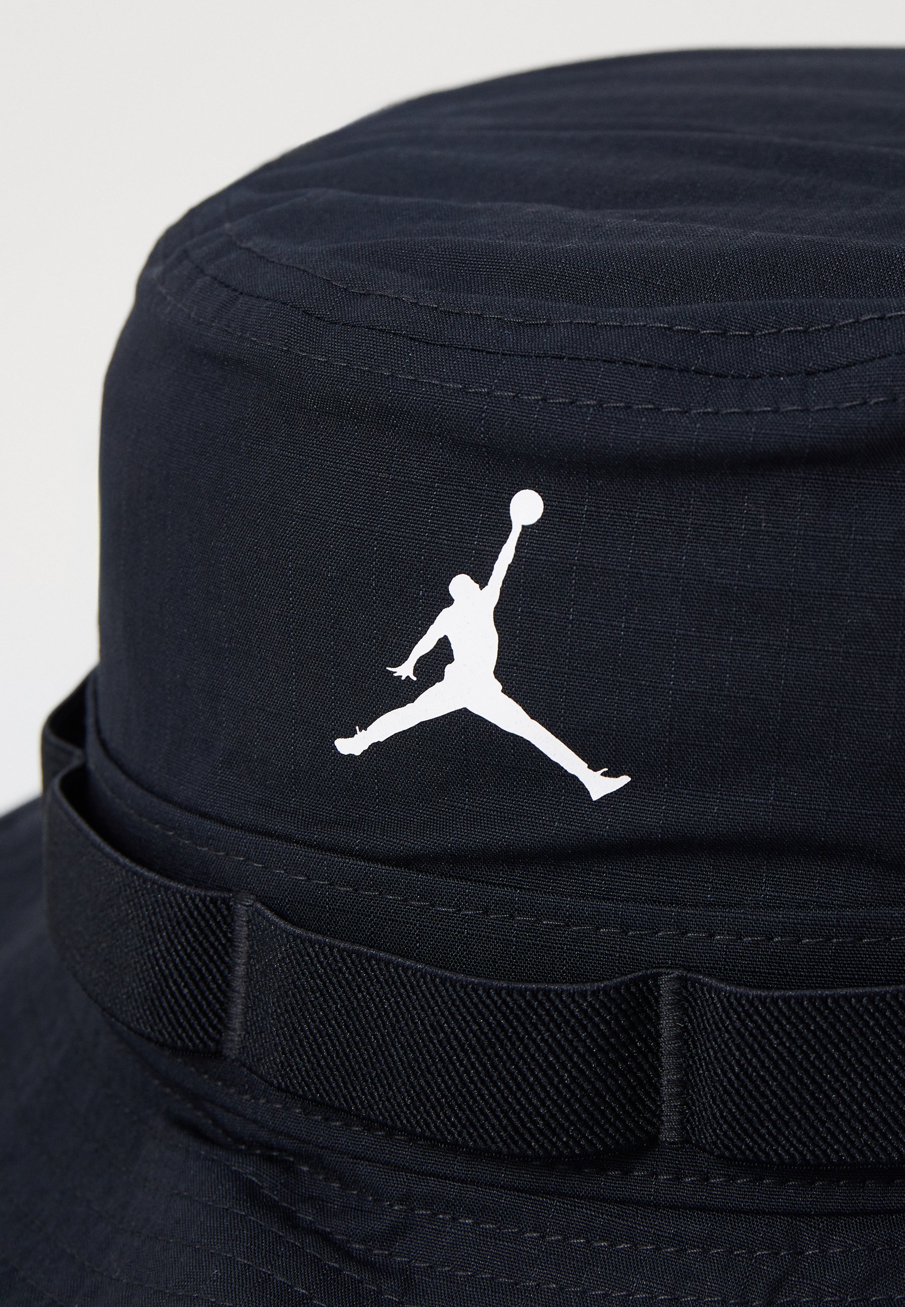 Jordan APEX BUCKET JUMPMAN UNISEX - Pet - zwart/wit