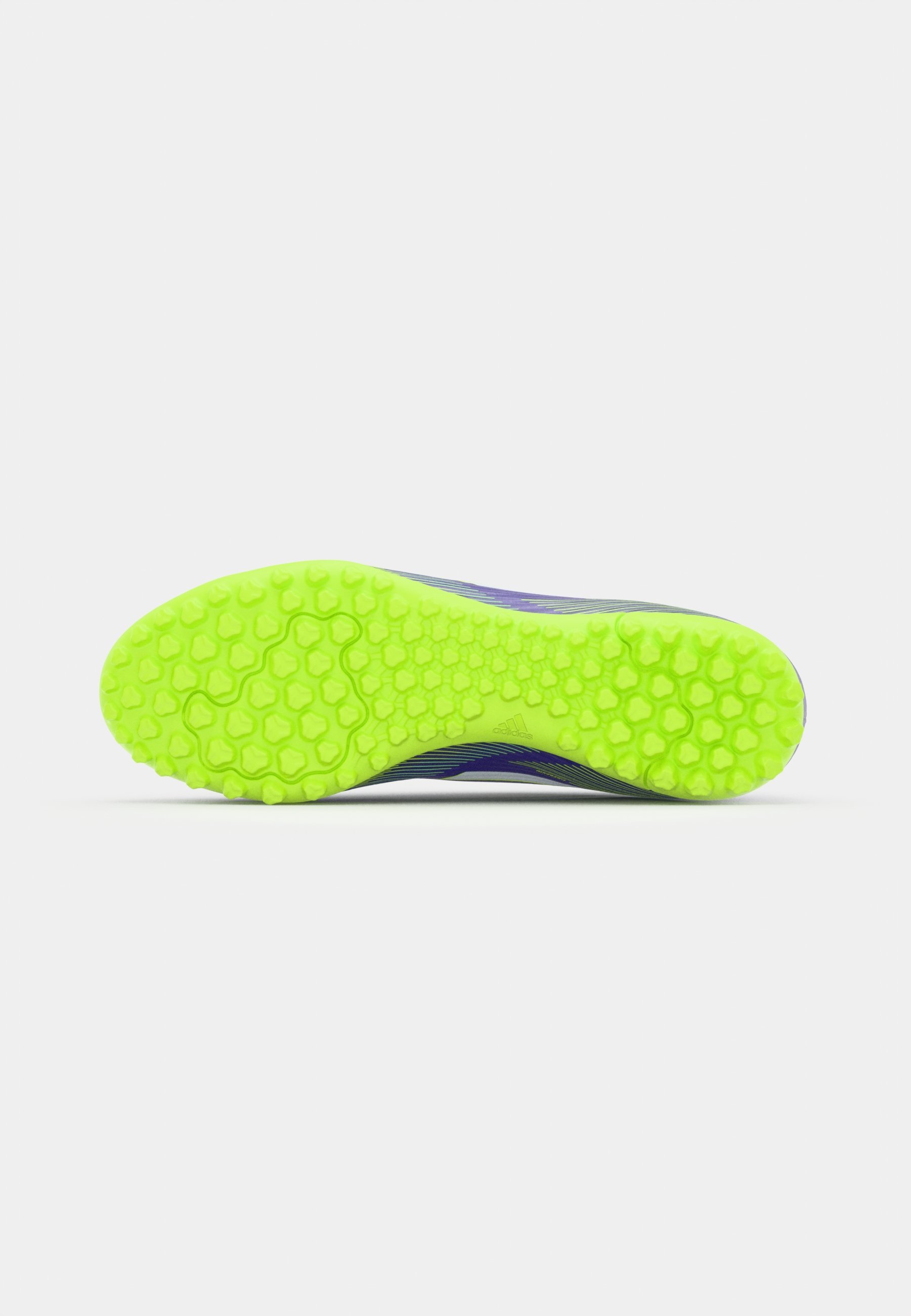 adidas Performance F50 CLUB TF - Turf voetbalschoenen - purple rush/footwear white/lucid lemon