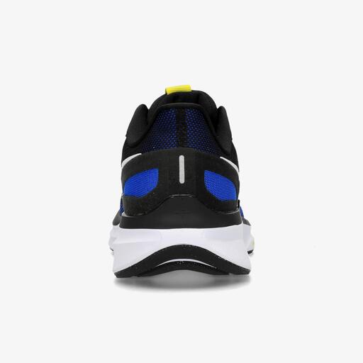  Nike Structure 25