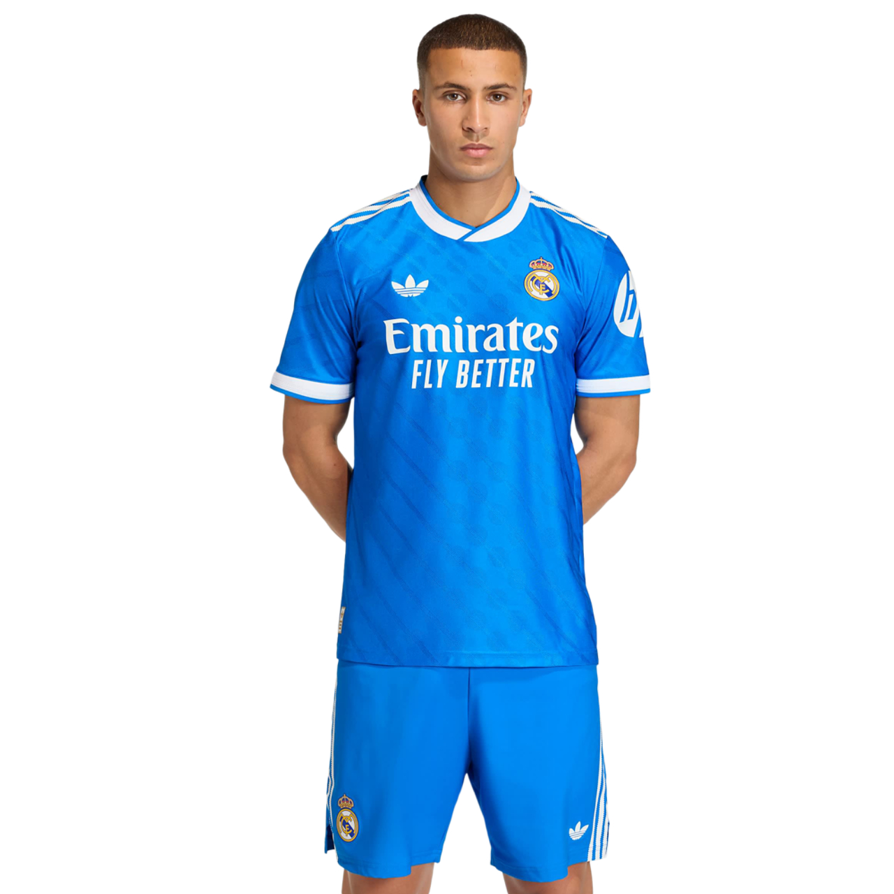 Real Madridin adidas pelipaita 25/26. Kolmas pelipaita 2024-2026.