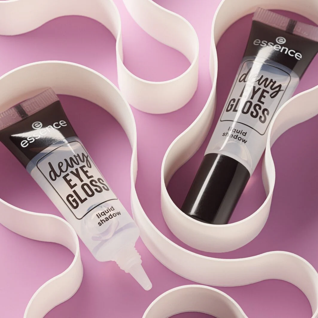 Essence Dewy Eye Gloss