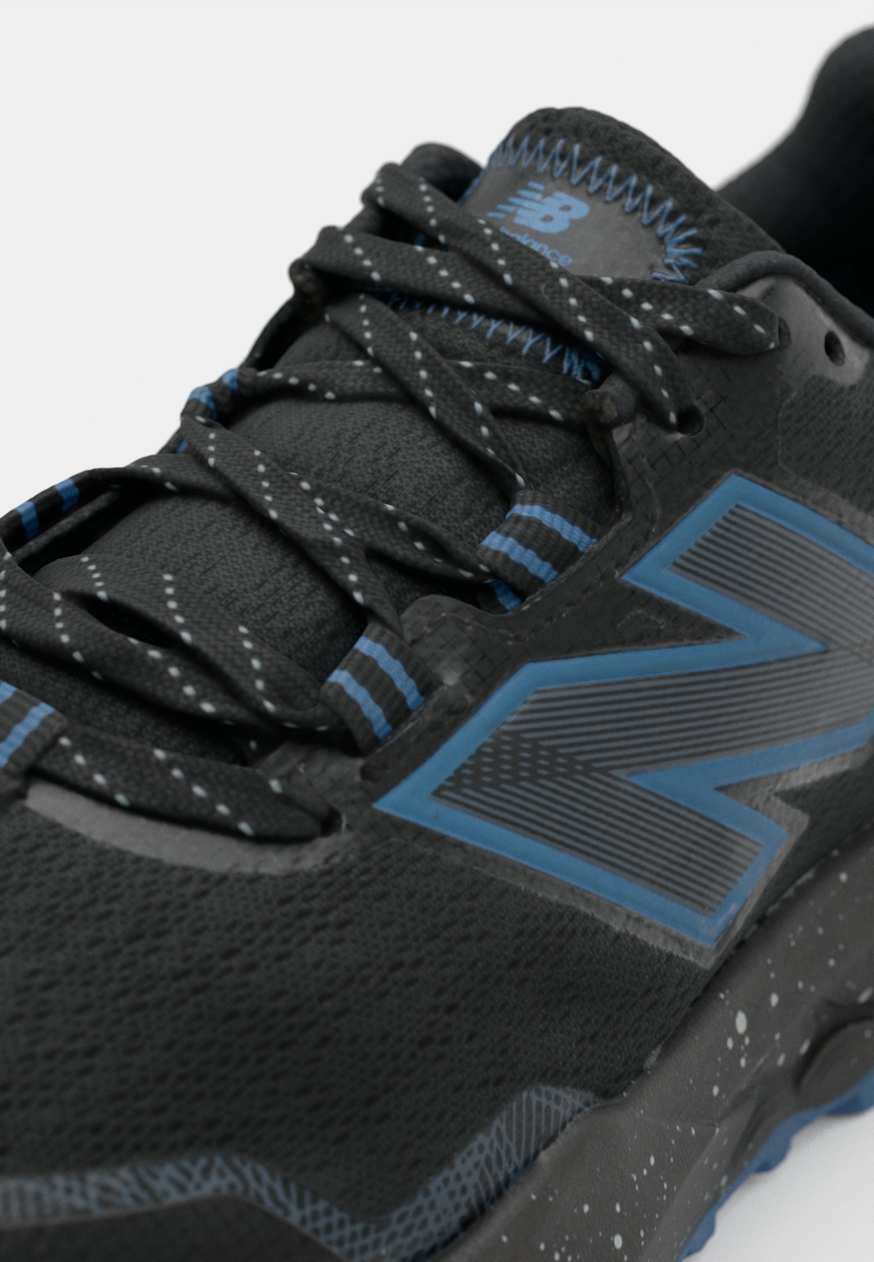 „New Balance GAROE“ – bėgimo bateliai plentui – juodi