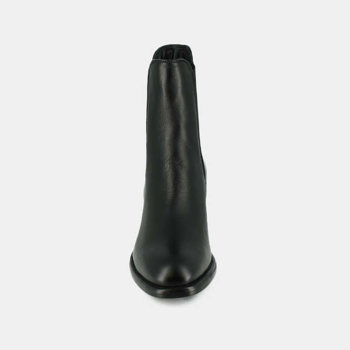 Boots à bouts ronds et petits talons  en cuir noir