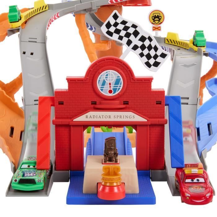Cars - Piste de Course Rescue Road - Coffret de quatre véhicules - Disney Pixar Cars - JFL57