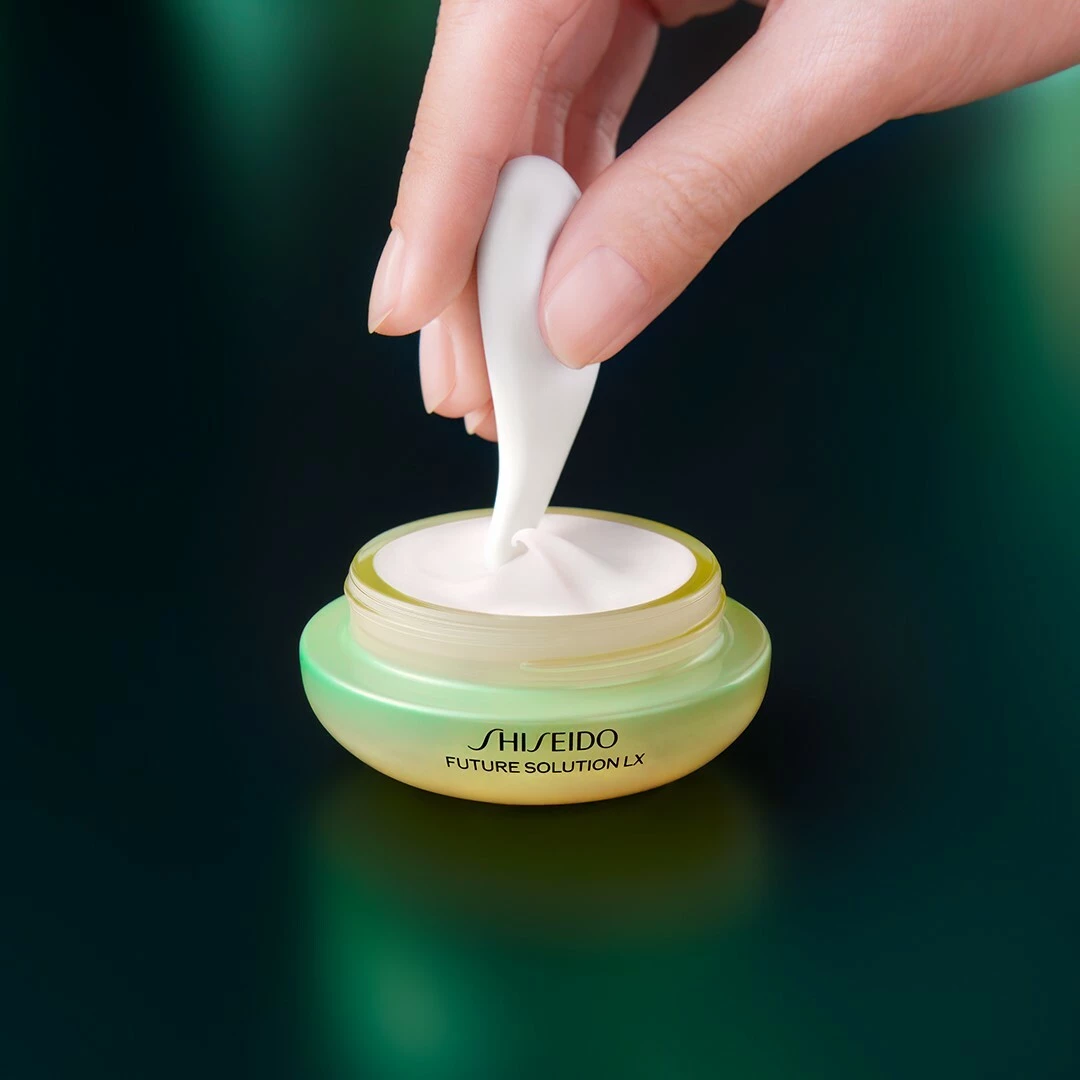 Cremă de ochi Future Solution LX Legendary Enmei 15 ml - Shiseido
