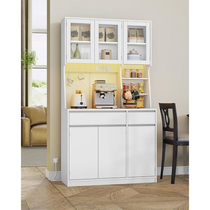 Muebles de cocina, aparador, vitrina alta con tomas de corriente LED, encimeras y dos cajones, estantes ajustables, color blanco.