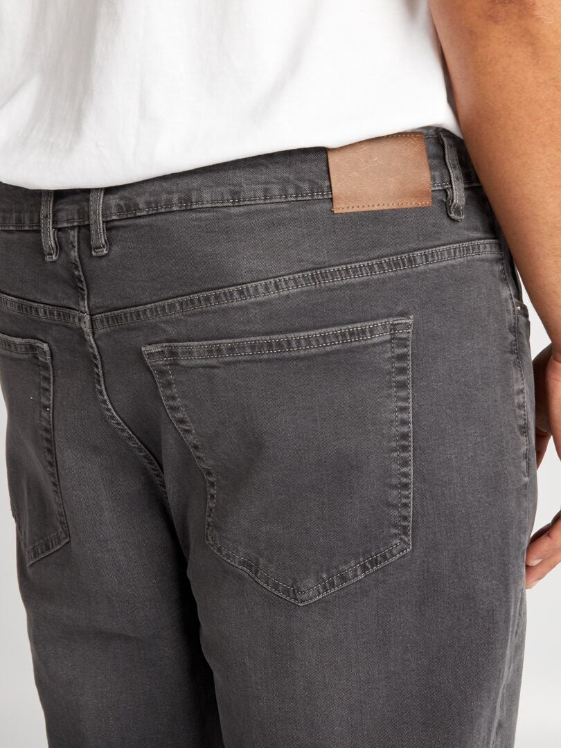 Calça jeans slim de 5 bolsos - tamanho G34 - cinza