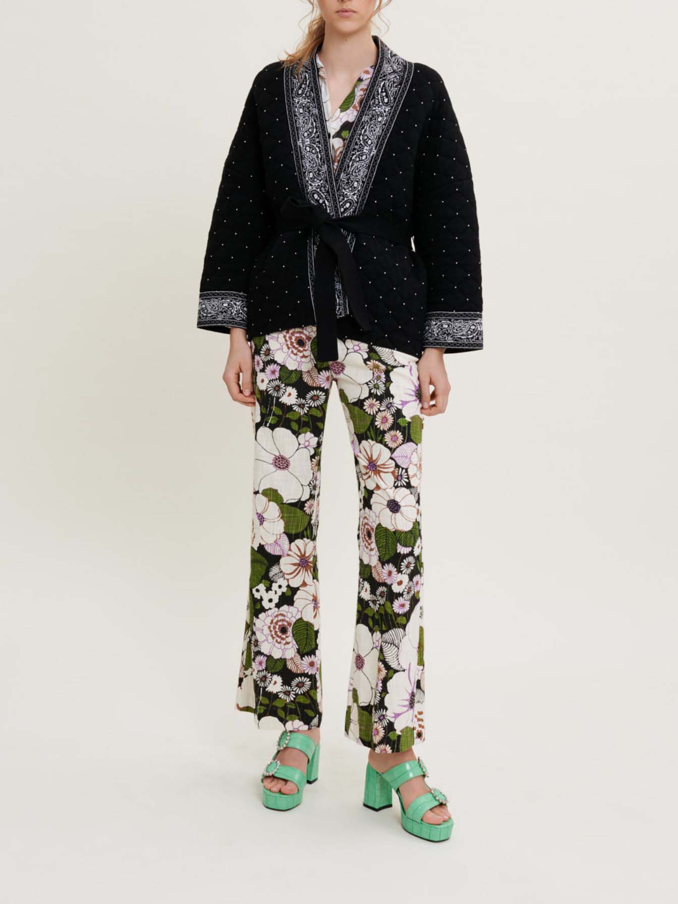 Jacquard vest met riem - Zwart
