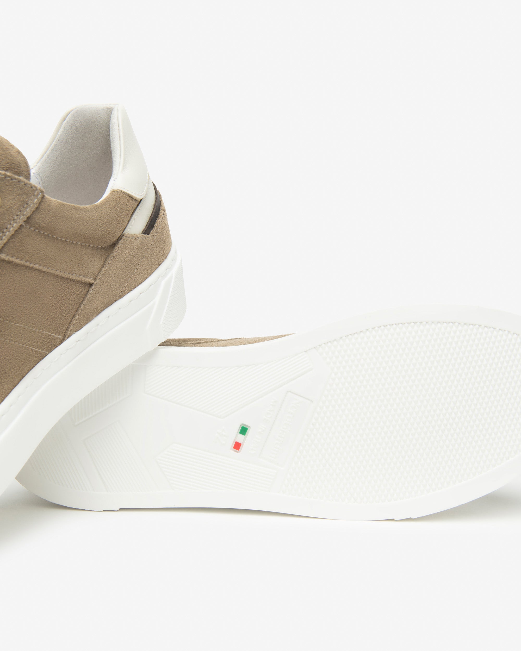 Herren-Sneaker aus Leder und Wildleder