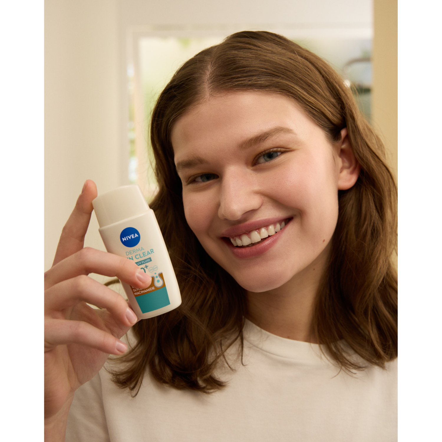 Nivea Derma Skin Clear Daily UV