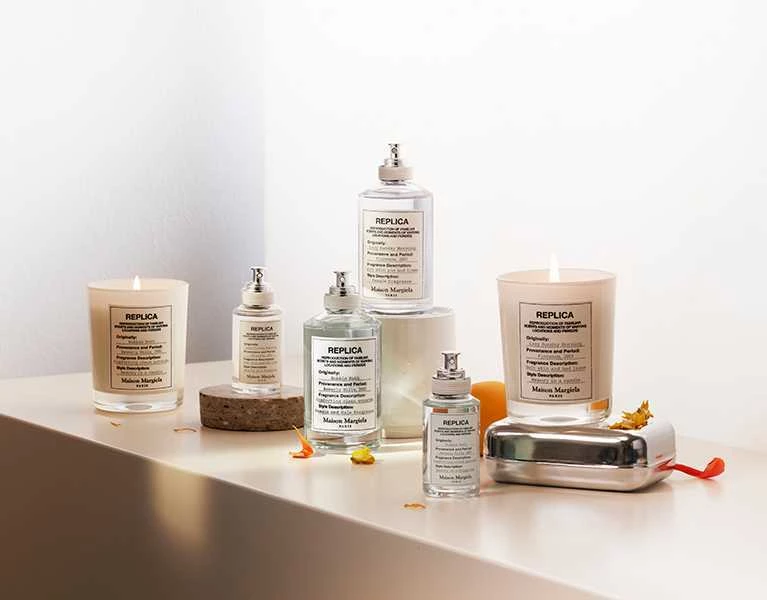Replika vonné svíčky Lazy Sunday 165 g - Maison Margiela
