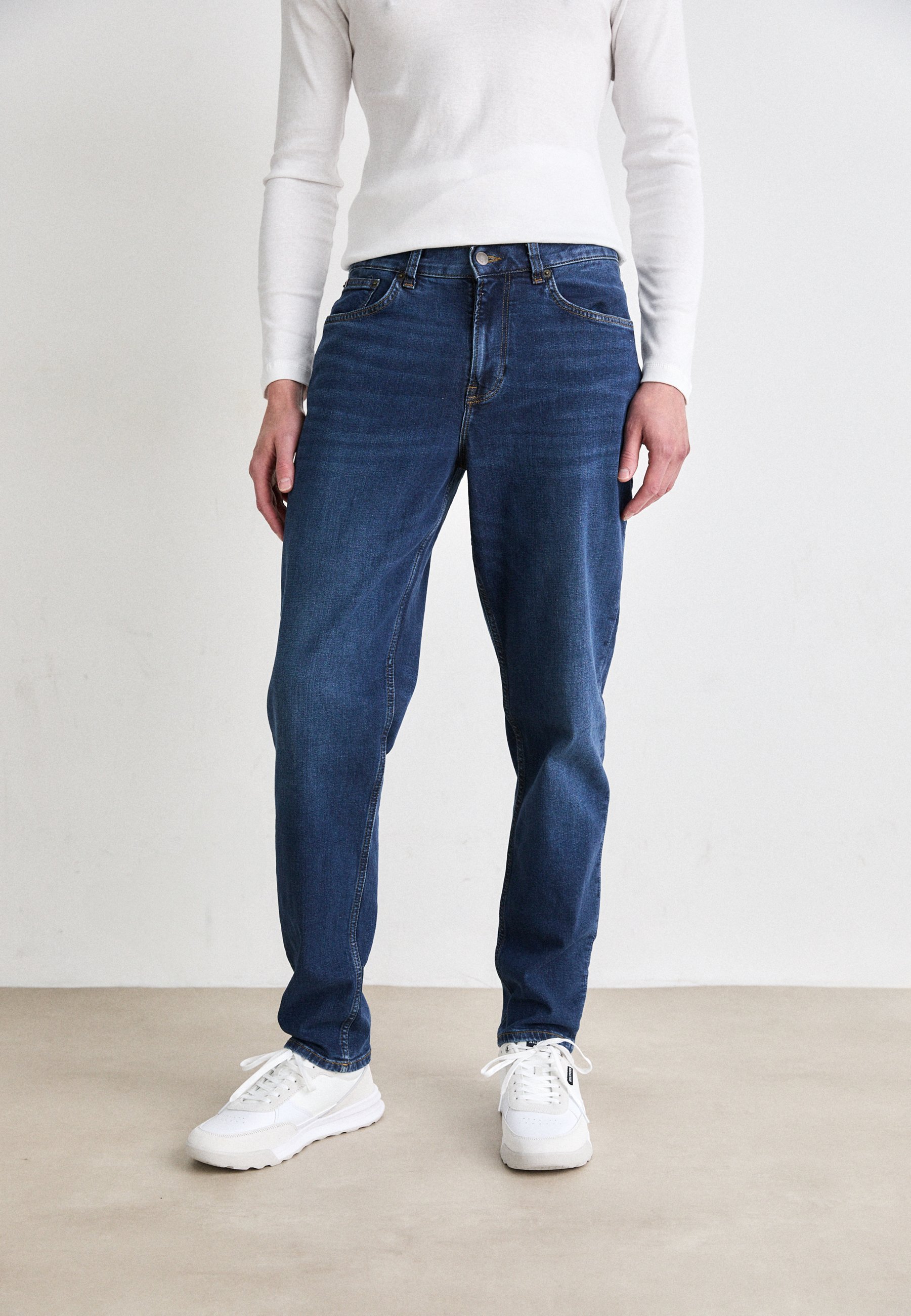 Tommy Hilfiger CORE HARLEM - Jean droit - bleu roi