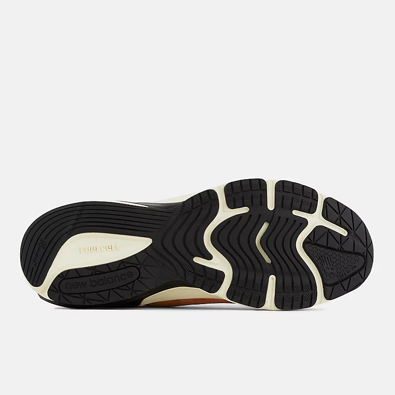 Unisex laget i USA 990v6 - Sepia z pomarańczowym
