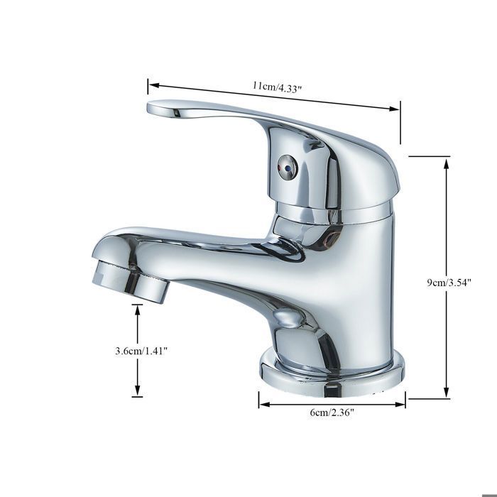 Grifo monomando para baño con cuerpo de latón y acabado cromado.