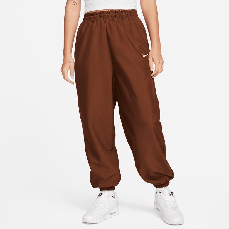 Sportkledingtrend: geweven joggingbroek