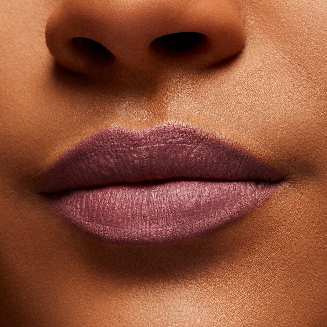 Течни кармин MAC Lipstick Locked Kiss Ink™ – 5 мл