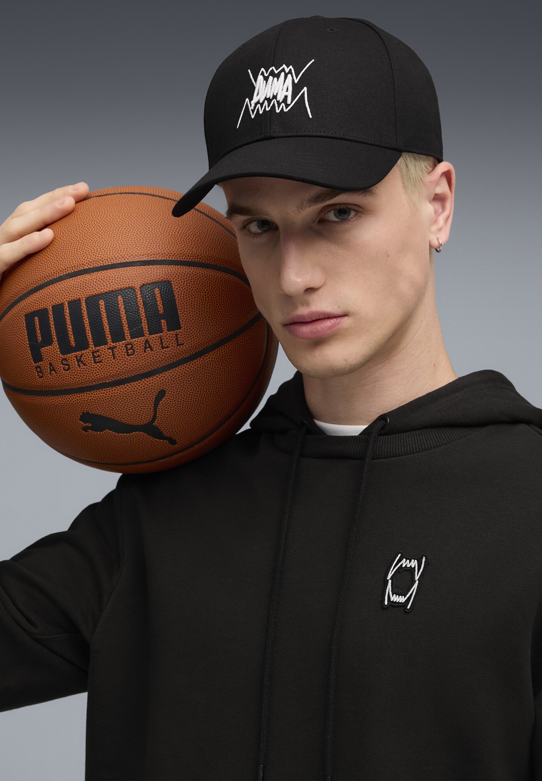 Puma LOW CURVE - Cap - zwart