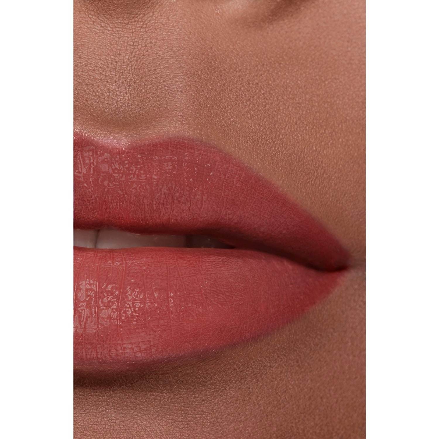 ШАНЕЛ балзам за усне ROUGE COCO BAUME - 3 г