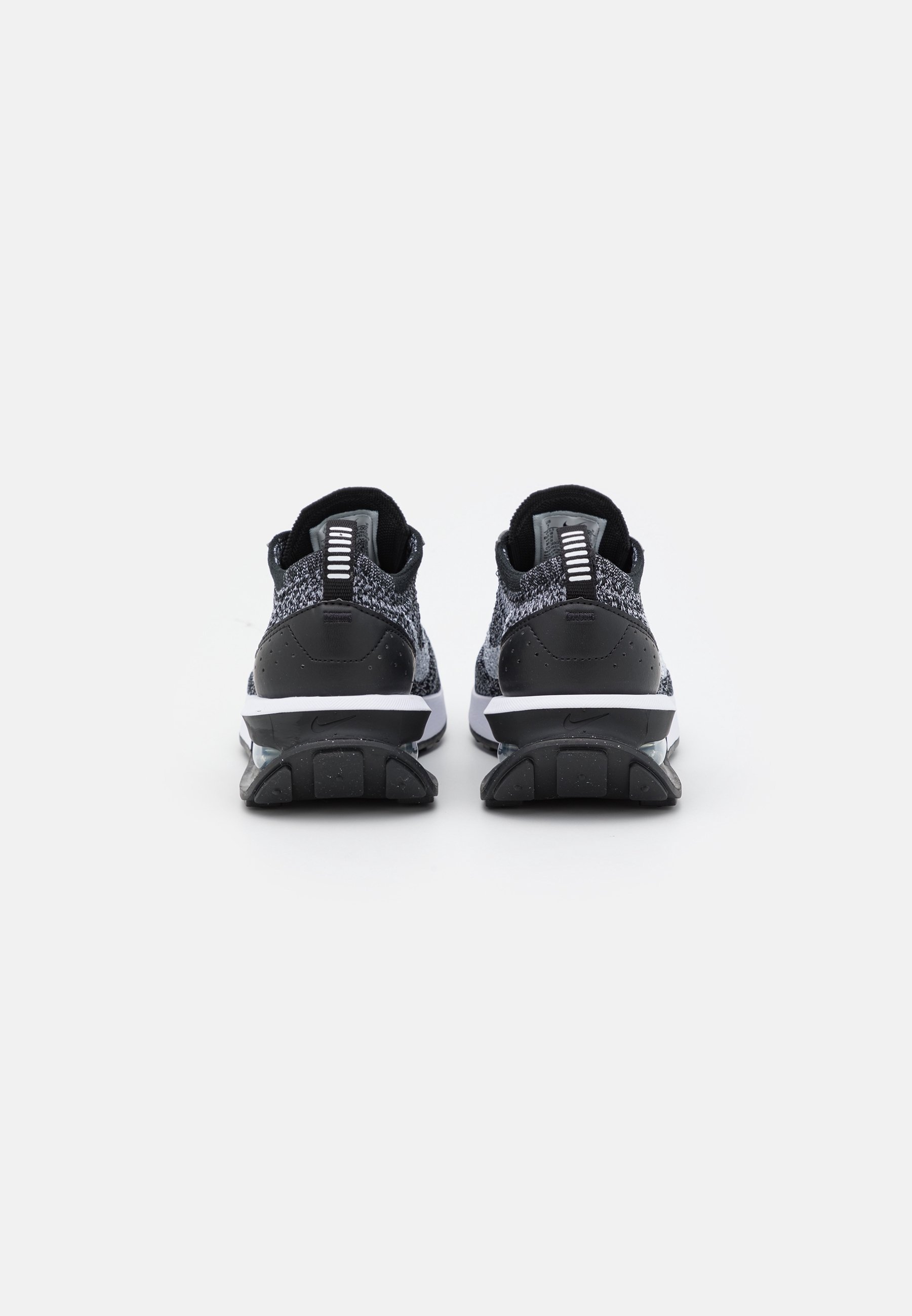 „Nike Sportswear“ sportbačiai – juodi