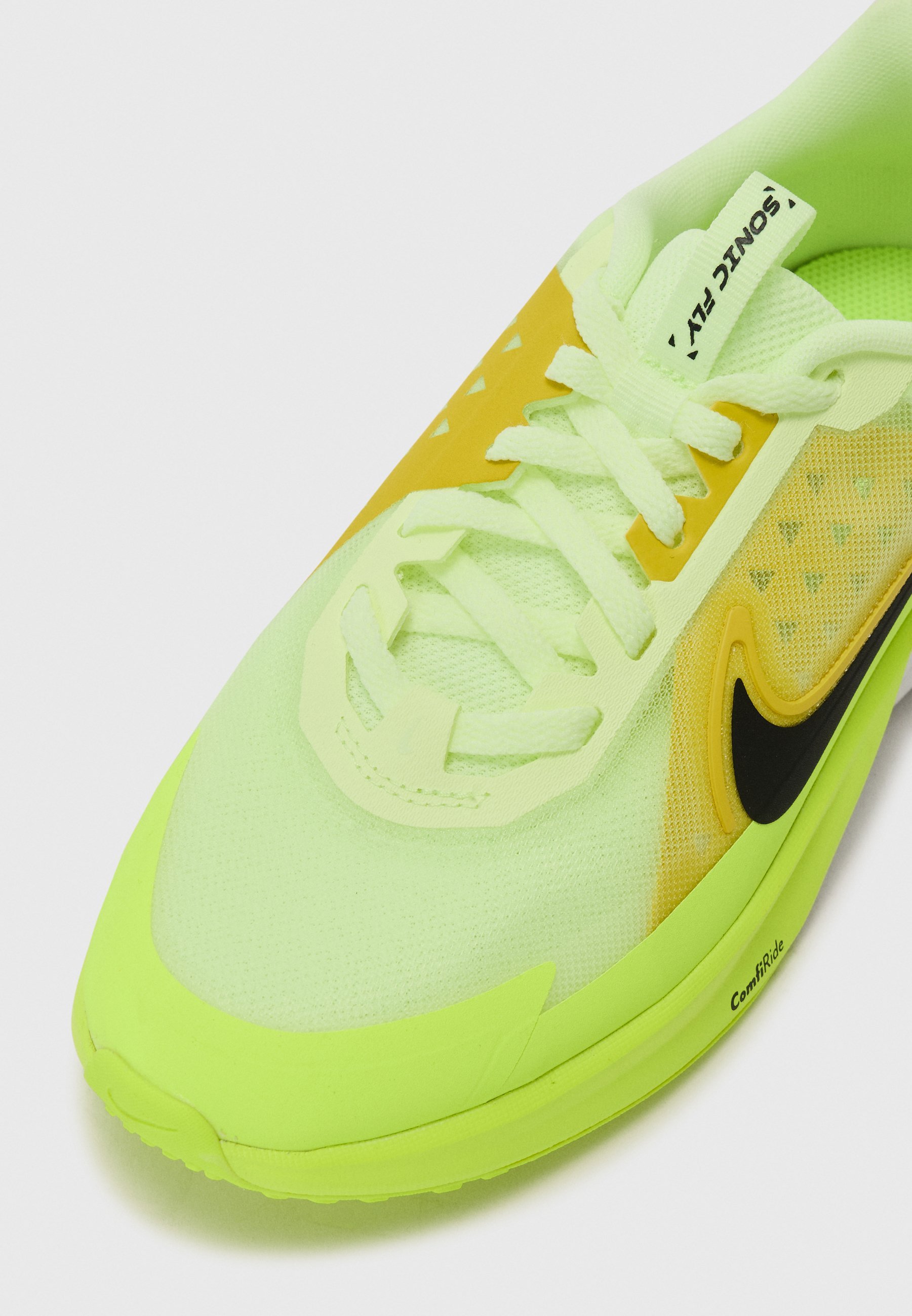 Nike Performance SONIC FLY - Běžecké boty na silnici - black/white/grey
