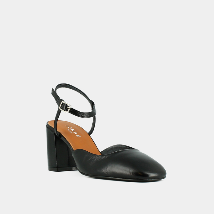 Babies à talons et bouts carrés  en cuir noir