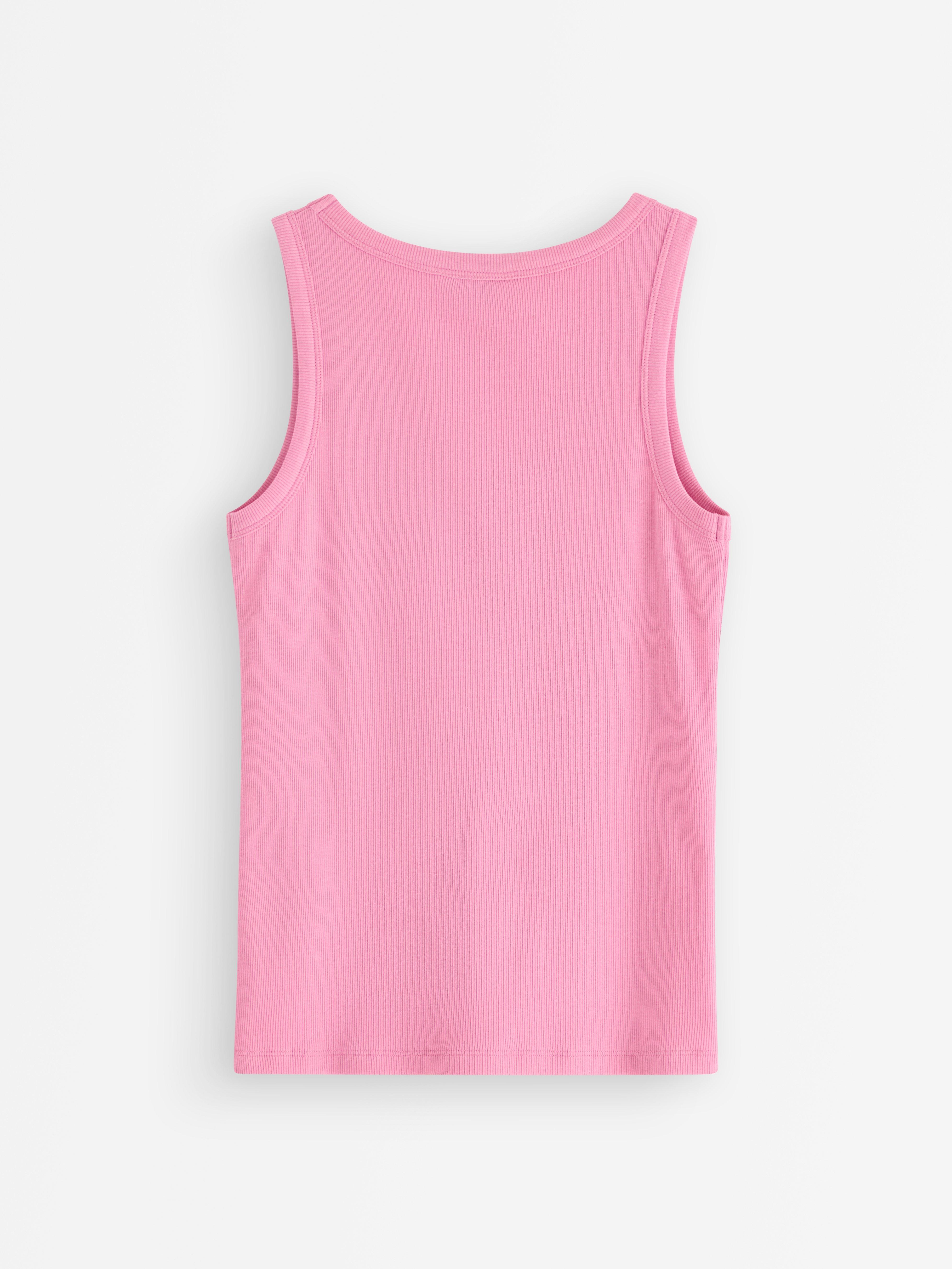 Rebrasti lan Dusty Pink