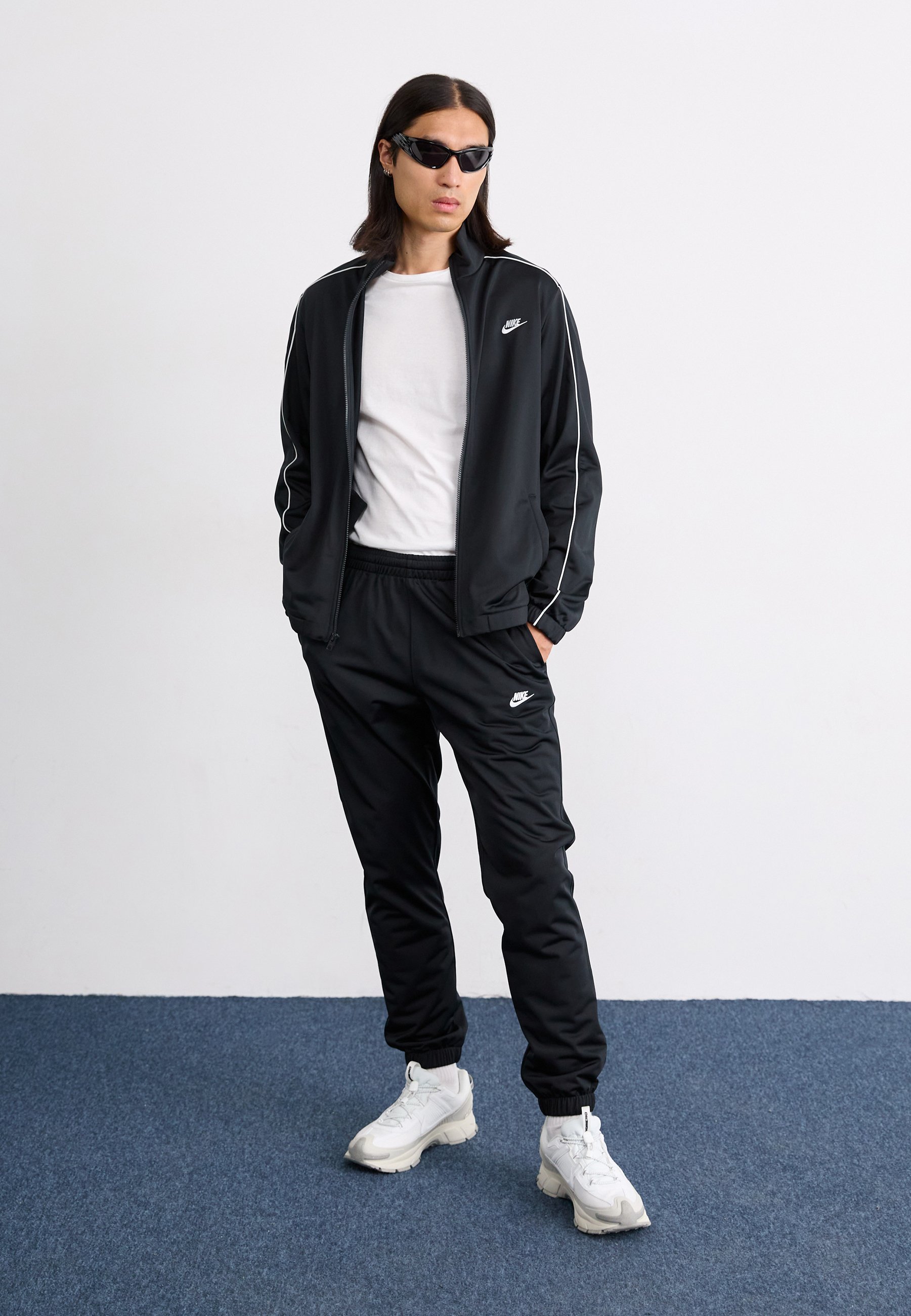Nike Sportswear trainingspakken