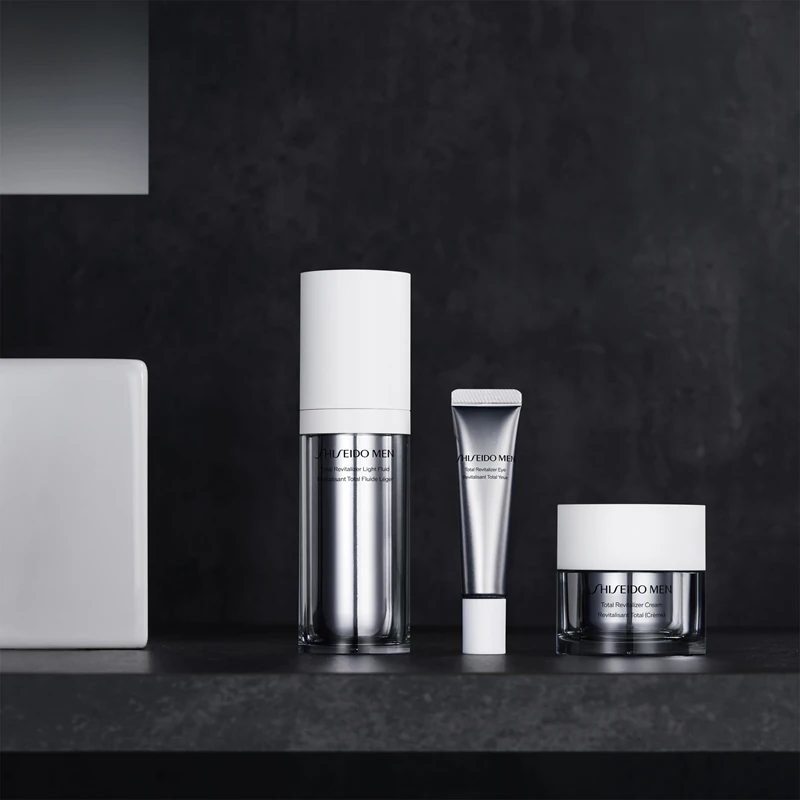 Shiseido Men Total Revitalizer Eye Light oční krém