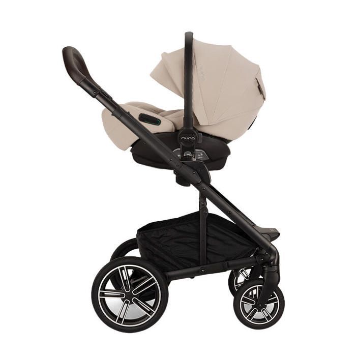 NUNA - Mixx Next Trio kinderwagen + Arra Flex autostoel + Mixx Next Biscotti reiswieg
