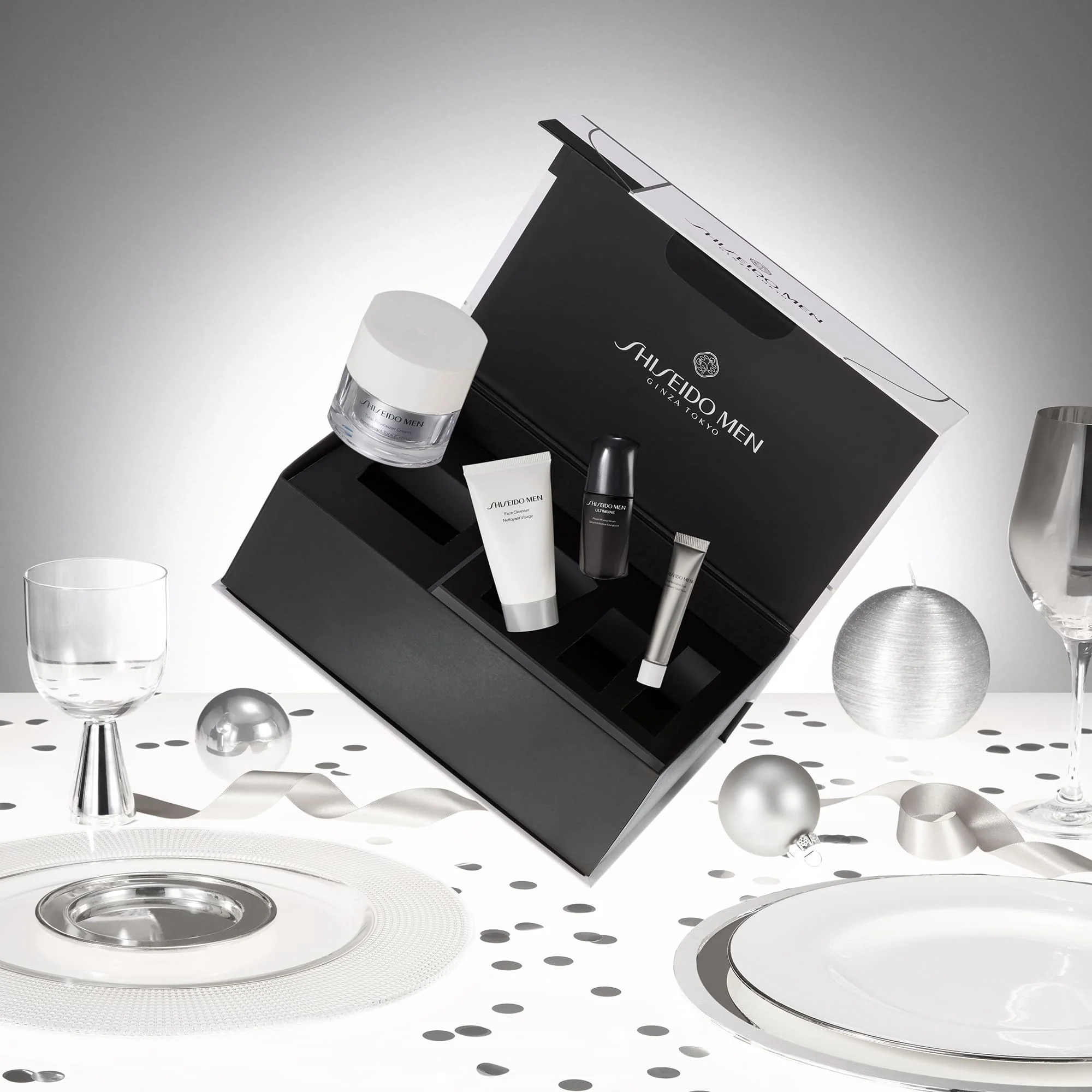 Men Smn Total Revitalizer Holiday Kit - Cofanetto Antirughe, Crema viso giorno effetto globale