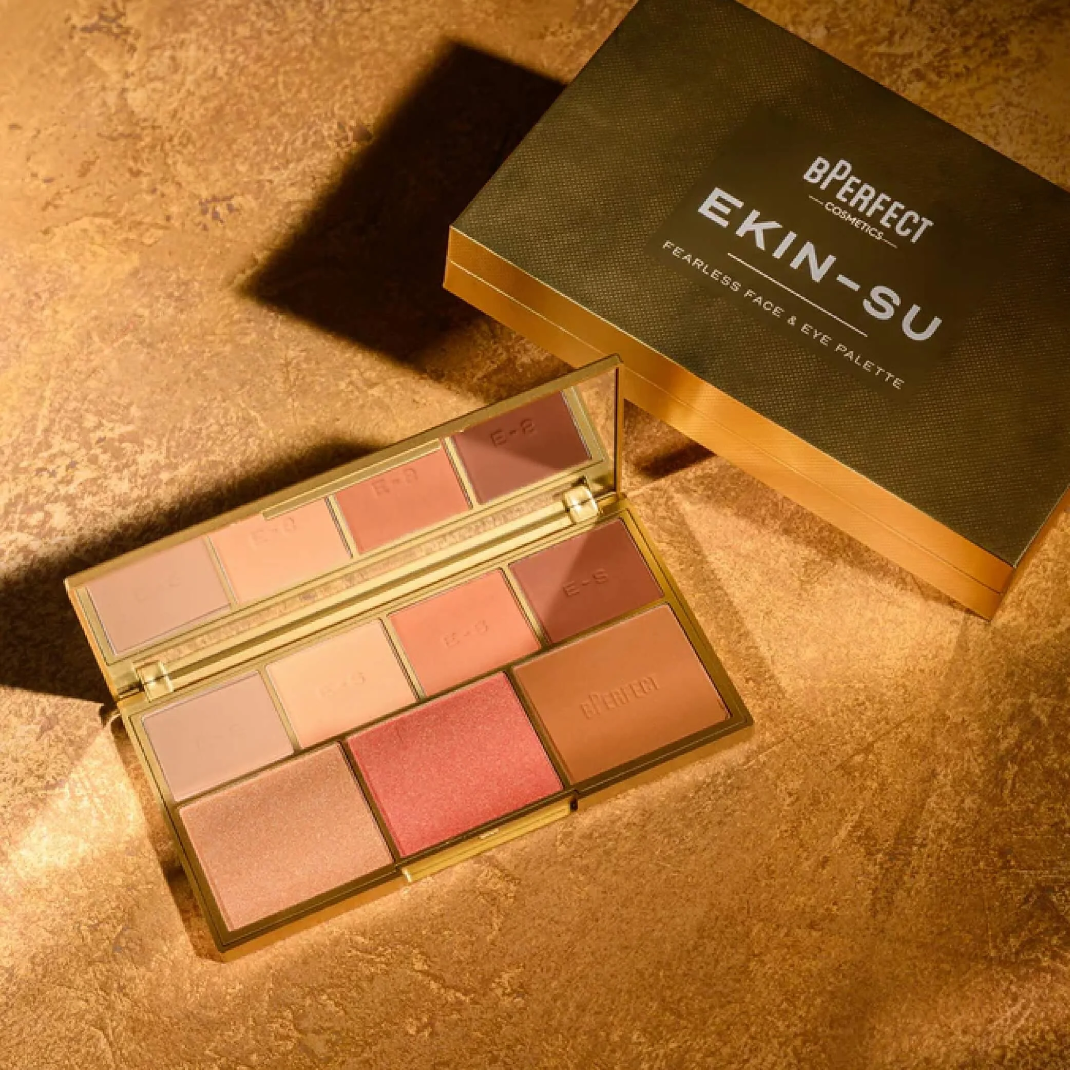 Viso  BPerfect Cosmetics x Ekin Su Fearless Face & Eye Palette - Palette viso, Palette occhi