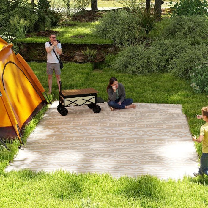 Tapis d'extérieur - Outsunny - réversible - 3,7 x 2,7 m - motif mur géométrique - en PP - sac de transport - kaki et beige clair