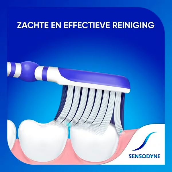 Zobna ščetka Sensodyne Complete Protection Soft za občutljive zobe
