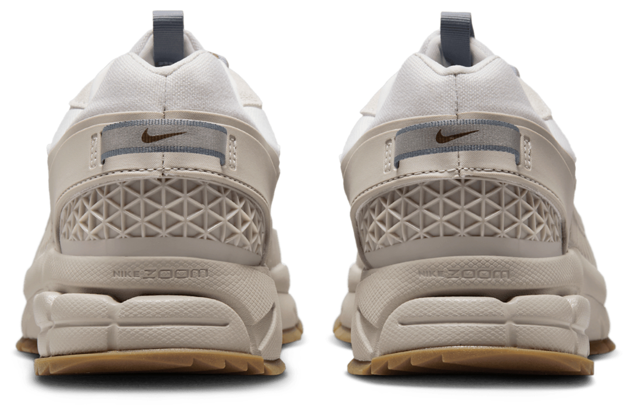 Nike Zoom Vomero Roam